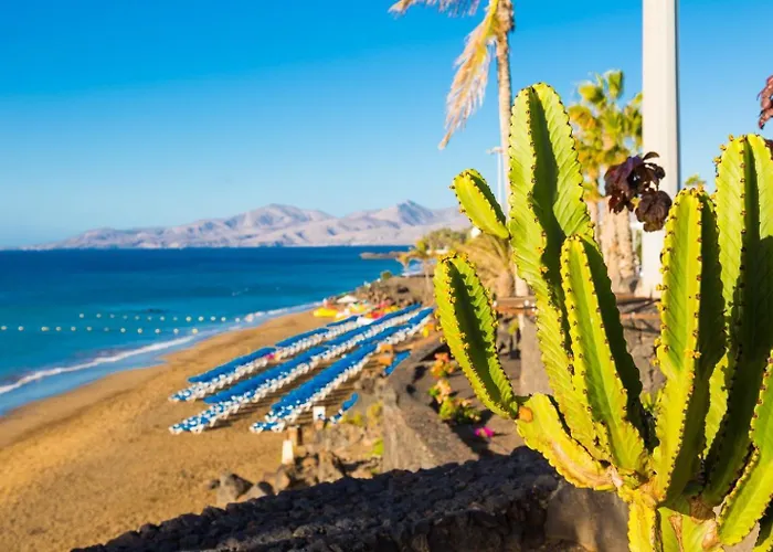 Дом отдыха Julianne 4 *