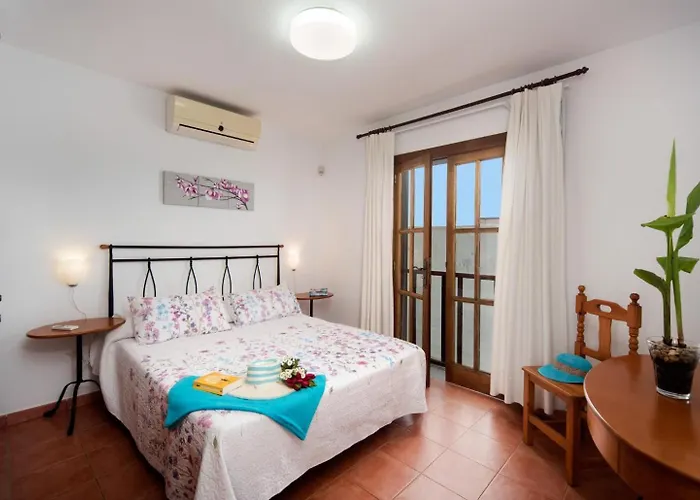 Julianne 4 Пуэрто дель Кармен