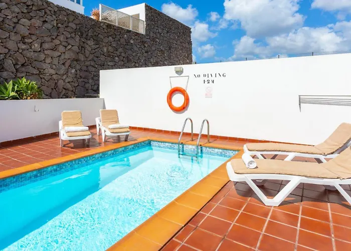 Julianne 4 Дом отдыха